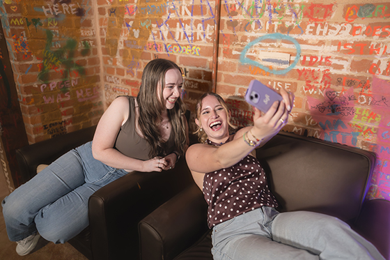 Chatham students posing for a selfie in Rea Coffeehouse